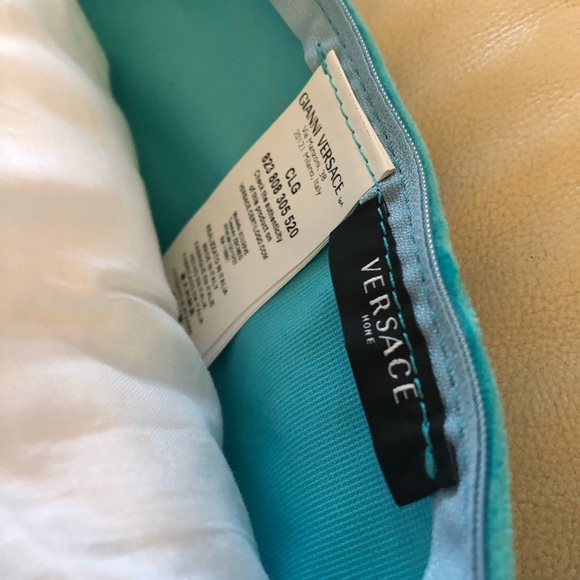 💧💧VERSACE💧💧 - Picture 6 of 12